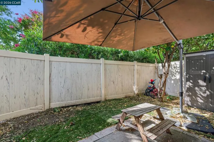 2035 Sierra Rd 4, Concord, California 94518