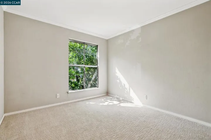 2035 Sierra Rd 4, Concord, California 94518