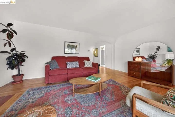 3734 Mcclelland St, Oakland, California 94619