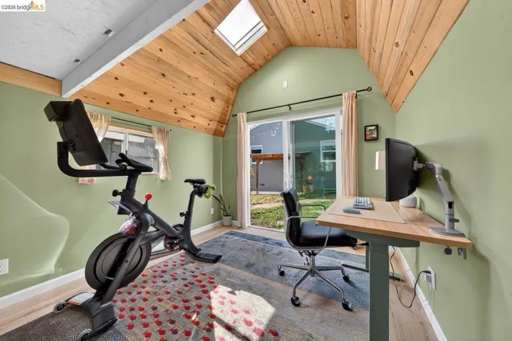 3734 Mcclelland St, Oakland, California 94619