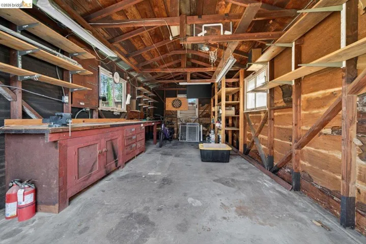 3734 Mcclelland St, Oakland, California 94619
