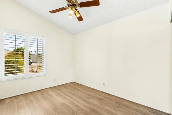 45-875 Arroyo Vista Dr-17