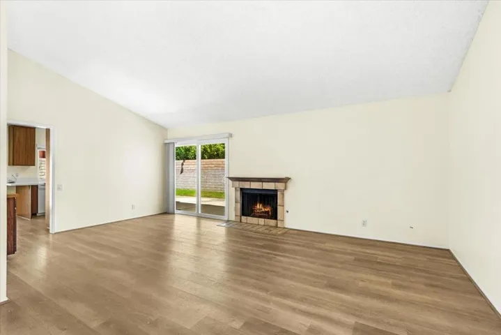 23-875 Arroyo Vista Dr-9