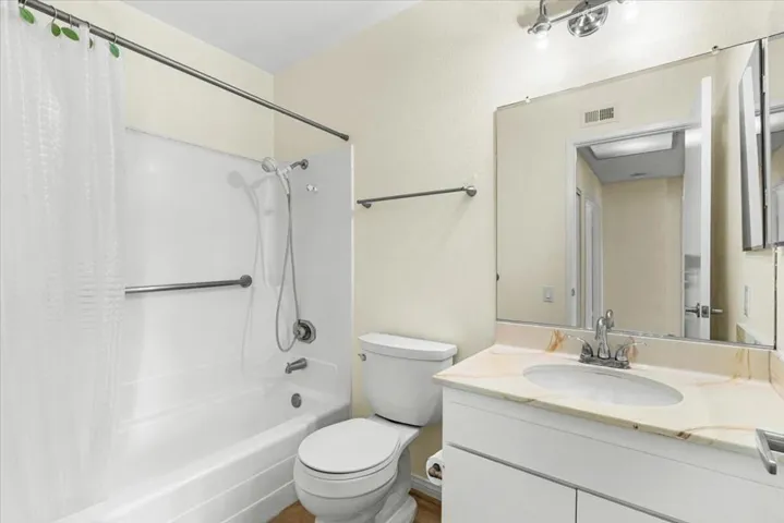 43-875 Arroyo Vista Dr-16