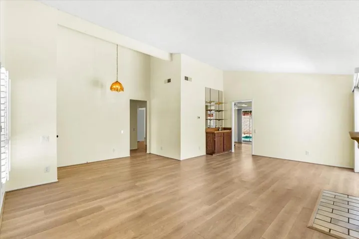 26-875 Arroyo Vista Dr-10