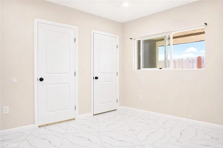 1387 W Francis, Ontario, California 91762