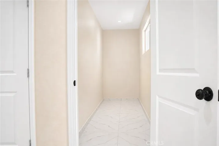 1387 W Francis, Ontario, California 91762