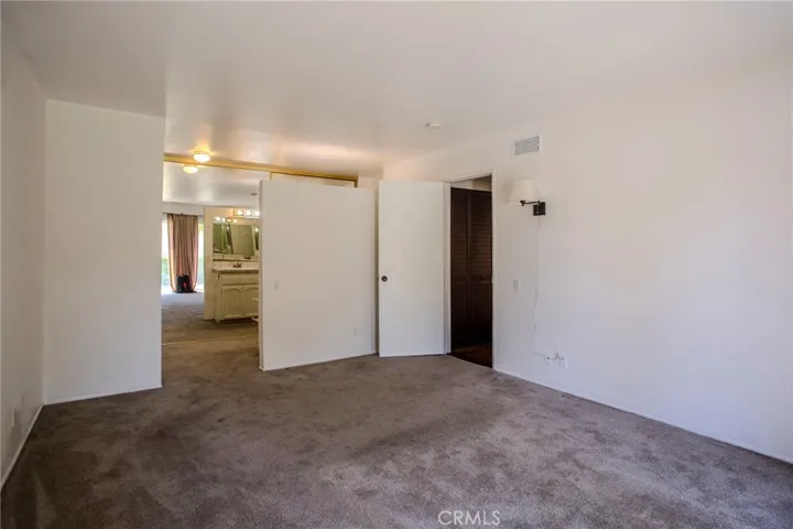 12720 Oxford, La Mirada, California 90638
