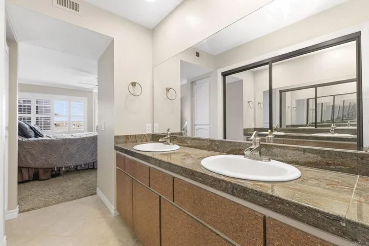 1806 Mckee St, San Diego, California 92110