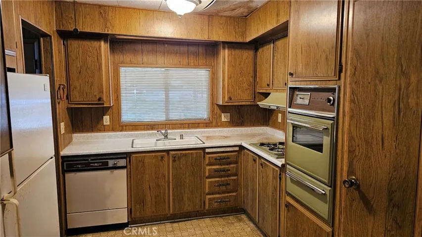 3910 Mullen Avenue, Clearlake, California 95422