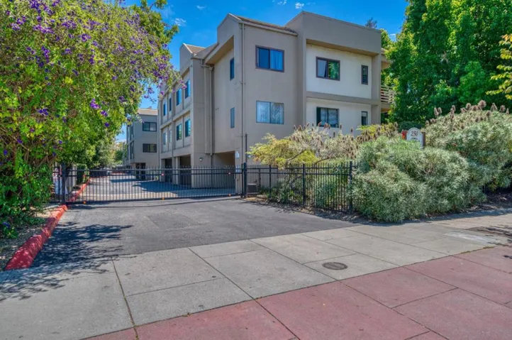 250 River Street 430, Santa Cruz, California 95060
