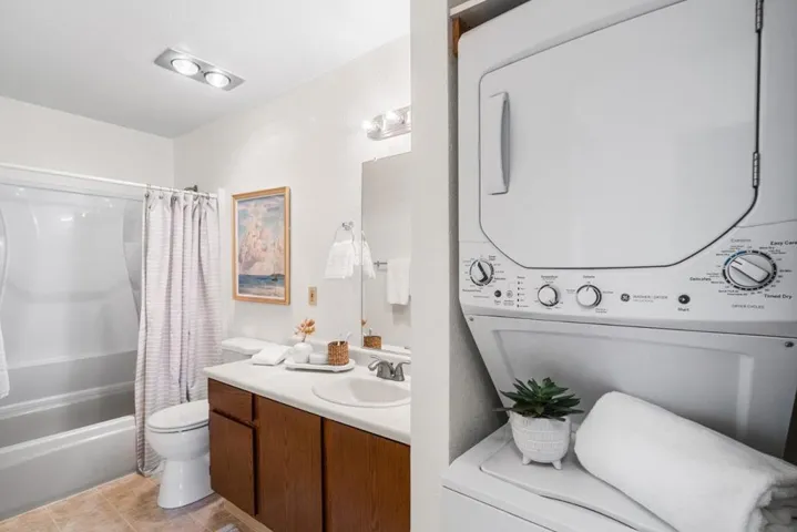 250 River Street 430, Santa Cruz, California 95060