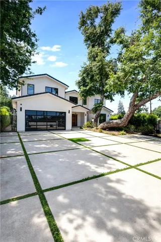 23262 Gonzales Drive, Woodland Hills, California 91367