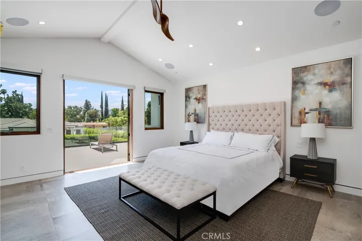 23262 Gonzales Drive, Woodland Hills, California 91367