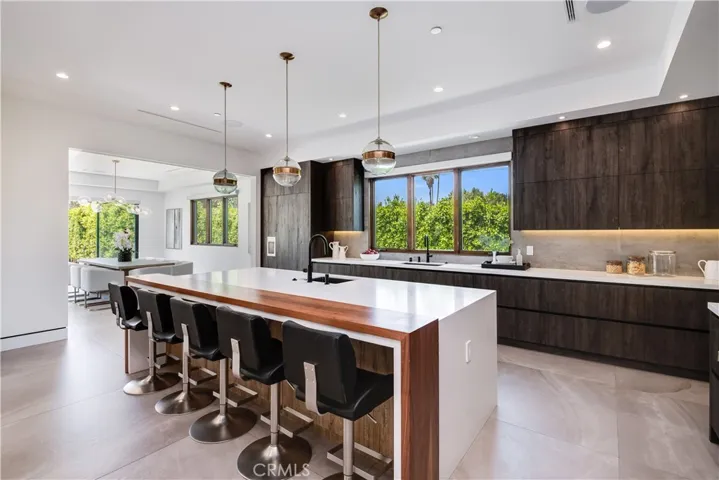 23262 Gonzales Drive, Woodland Hills, California 91367
