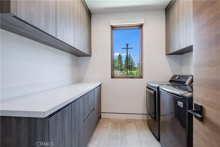 23262 Gonzales Drive, Woodland Hills, California 91367