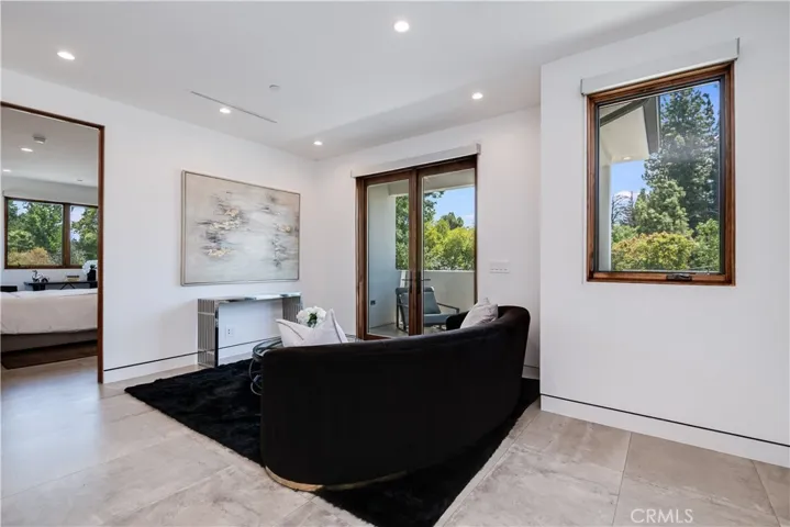 23262 Gonzales Drive, Woodland Hills, California 91367