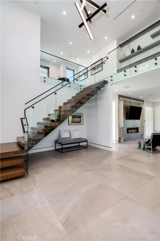 23262 Gonzales Drive, Woodland Hills, California 91367