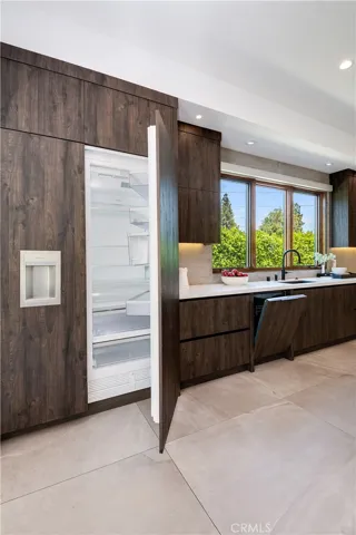 23262 Gonzales Drive, Woodland Hills, California 91367