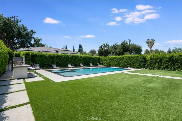 23262 Gonzales Drive, Woodland Hills, California 91367