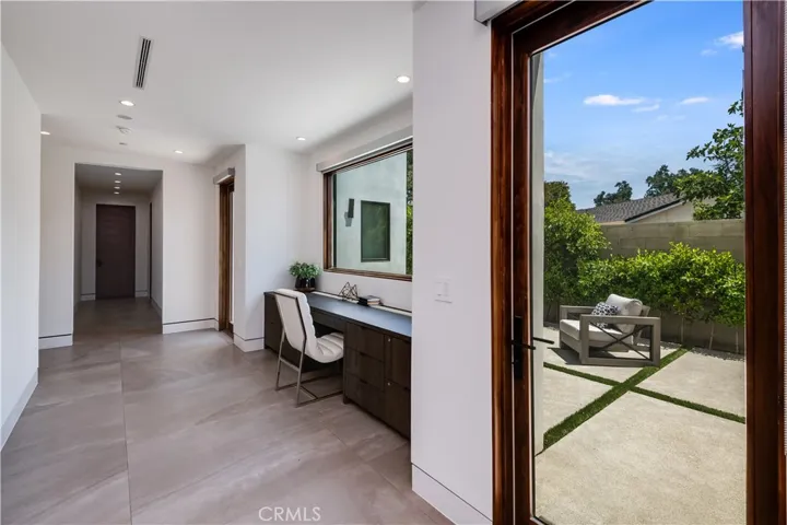 23262 Gonzales Drive, Woodland Hills, California 91367