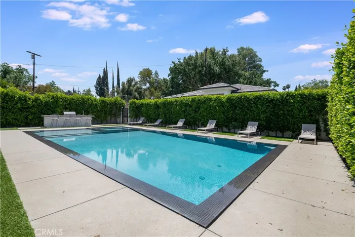 23262 Gonzales Drive, Woodland Hills, California 91367