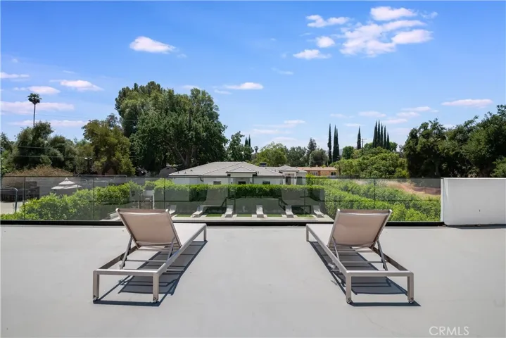23262 Gonzales Drive, Woodland Hills, California 91367