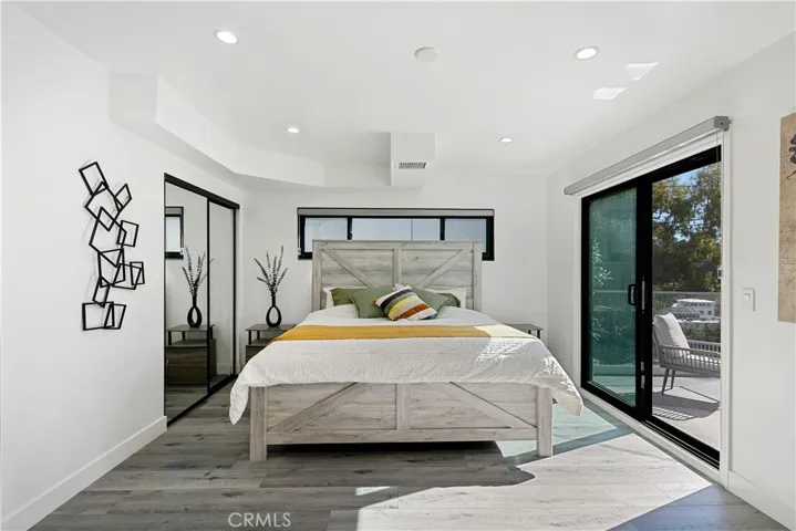 8960 Crescent Drive, Los Angeles, California 90046