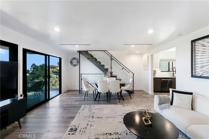 8960 Crescent Drive, Los Angeles, California 90046