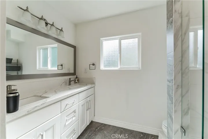 21366 Rios Street, Woodland Hills, California 91364