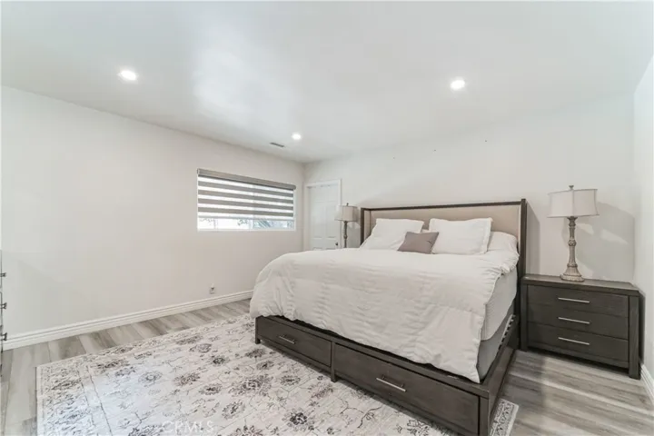 21366 Rios Street, Woodland Hills, California 91364