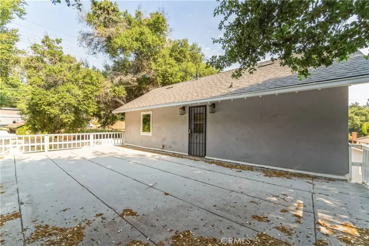 21366 Rios Street, Woodland Hills, California 91364