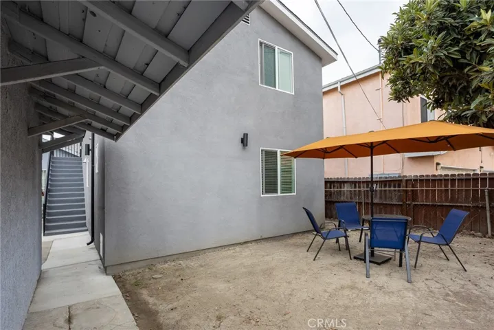 3121 Obama 1/2, Los Angeles, California 90018