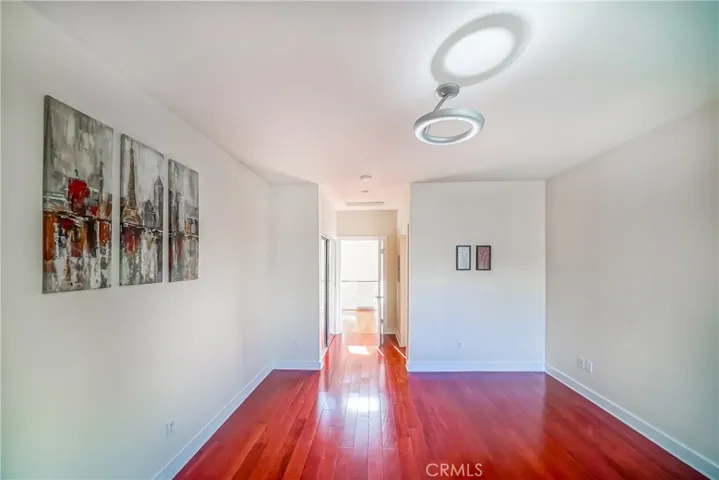 5512 Leghorn, Sherman Oaks, California 91401