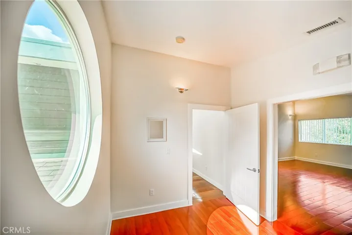 5512 Leghorn, Sherman Oaks, California 91401