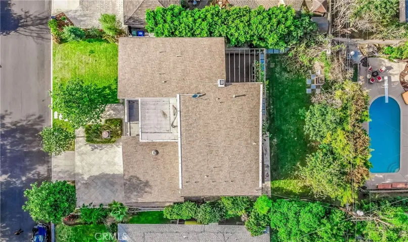 5512 Leghorn, Sherman Oaks, California 91401