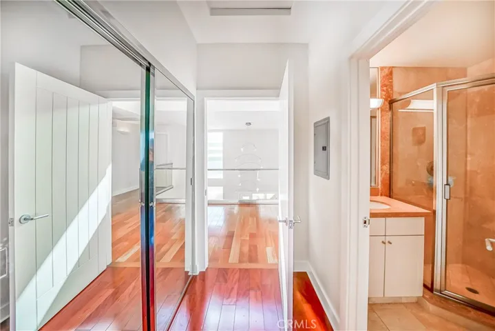 5512 Leghorn, Sherman Oaks, California 91401