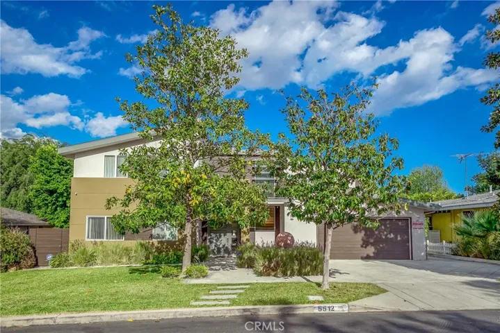 5512 Leghorn, Sherman Oaks, California 91401