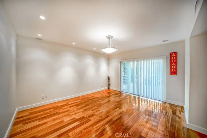 5512 Leghorn, Sherman Oaks, California 91401