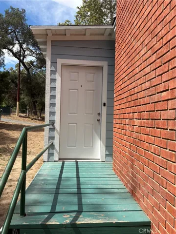 730 S Live Oak Park, Fallbrook, California 92028