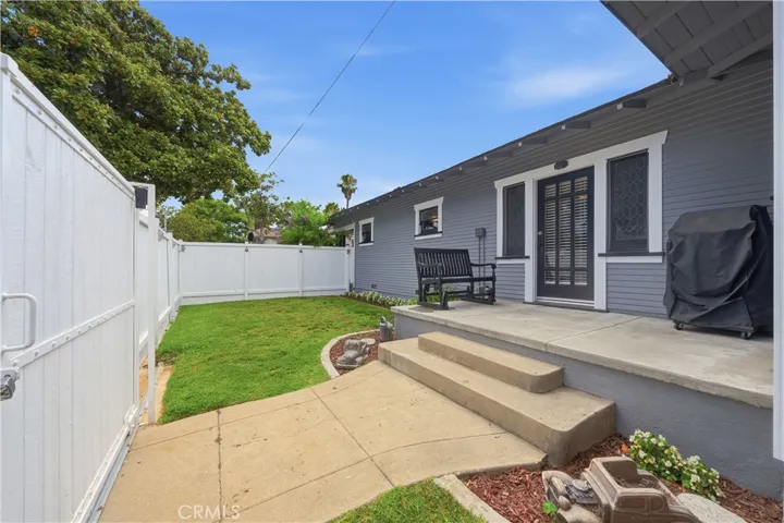 292 N Waverly, Orange, California 92866