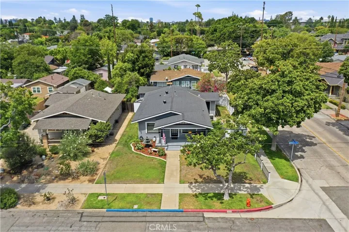 292 N Waverly, Orange, California 92866