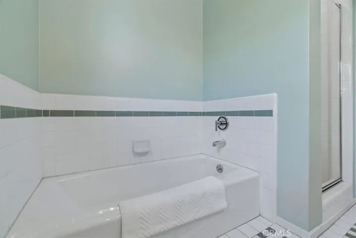 3354 Senasac, Long Beach, California 90808
