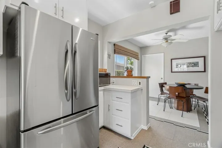 3354 Senasac, Long Beach, California 90808