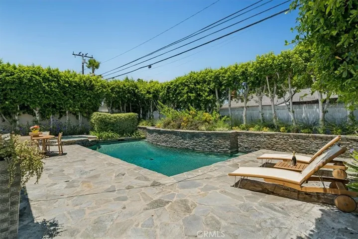 3354 Senasac, Long Beach, California 90808