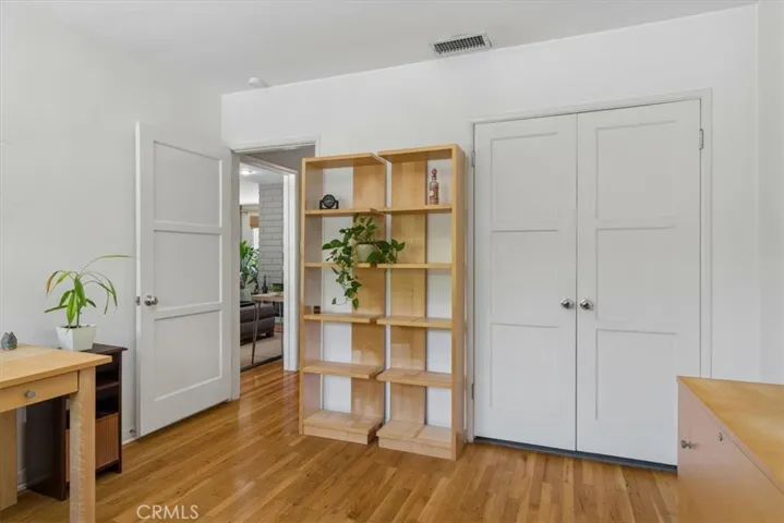 3354 Senasac, Long Beach, California 90808