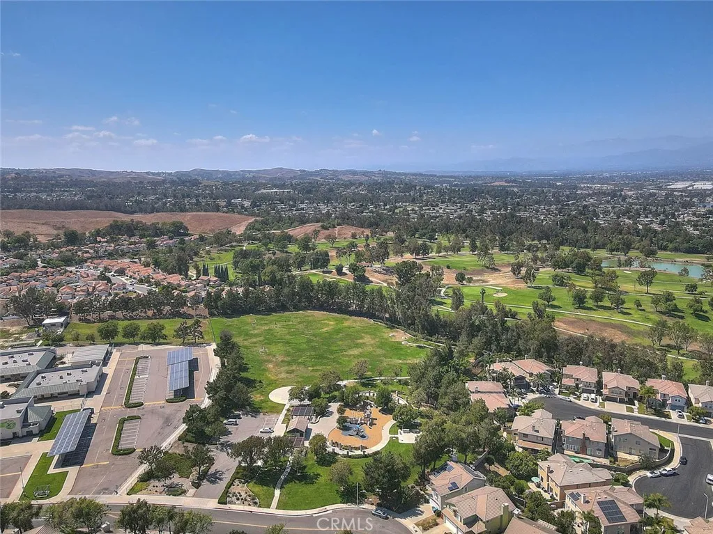 Wickman Elementary-within walking distance