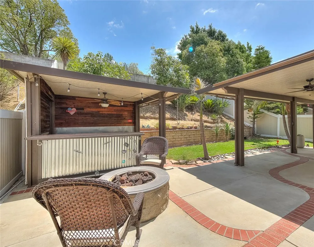 Outdoor additional covered entertaining space, also in Aluma-wood