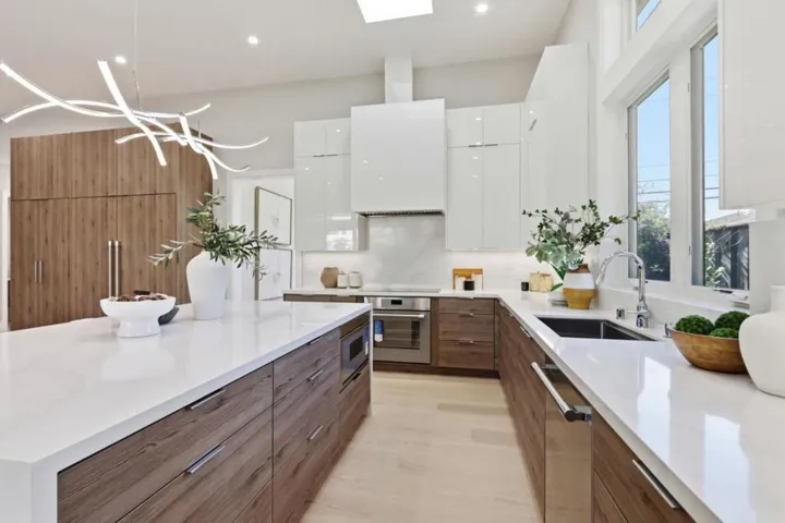 10481 N Stelling Road, Cupertino, California 95014