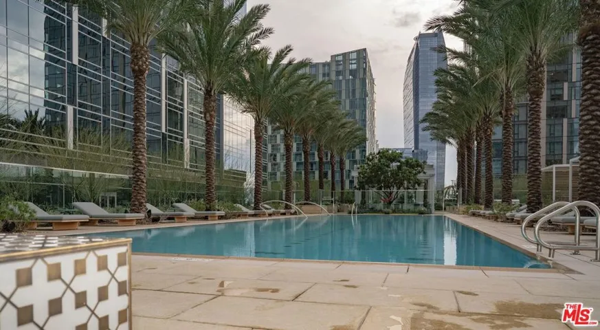 877 Francisco Street 1625, Los Angeles, California 90017